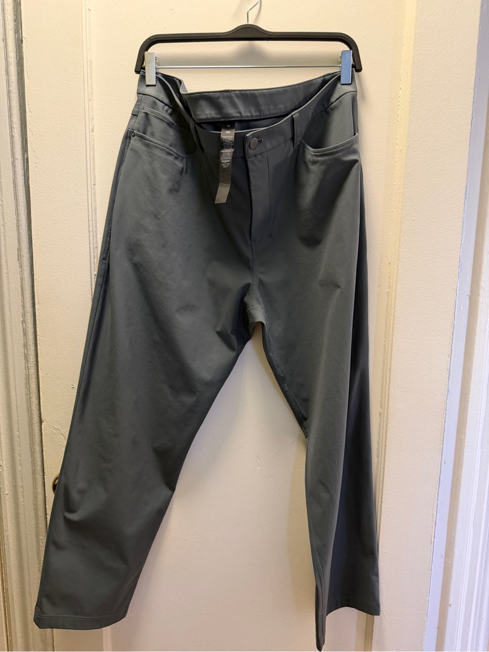 lululemon athletica Men's Stretch Chinos - Slate